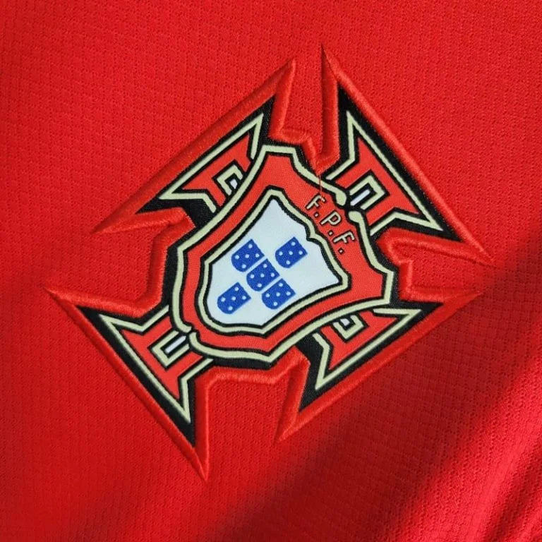 Portugal Local Versión Fan + RONALDO #7 | EURO 2024