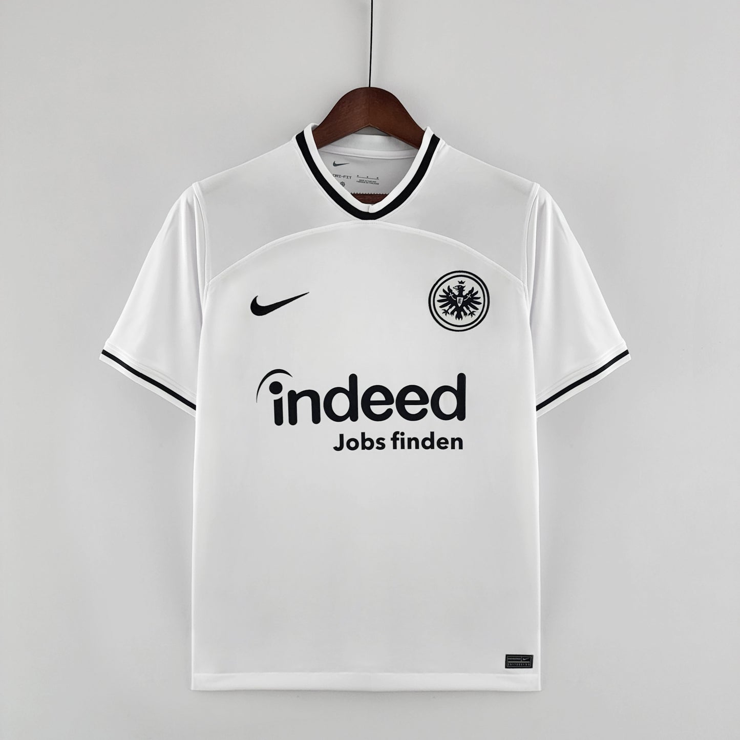 Eintracht Frankfurt Local Versión Fan | Temporada 22-23