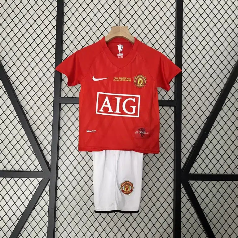 Manchester United Local Versión Niño Retro + RONALDO #7 | Temporada 07-08