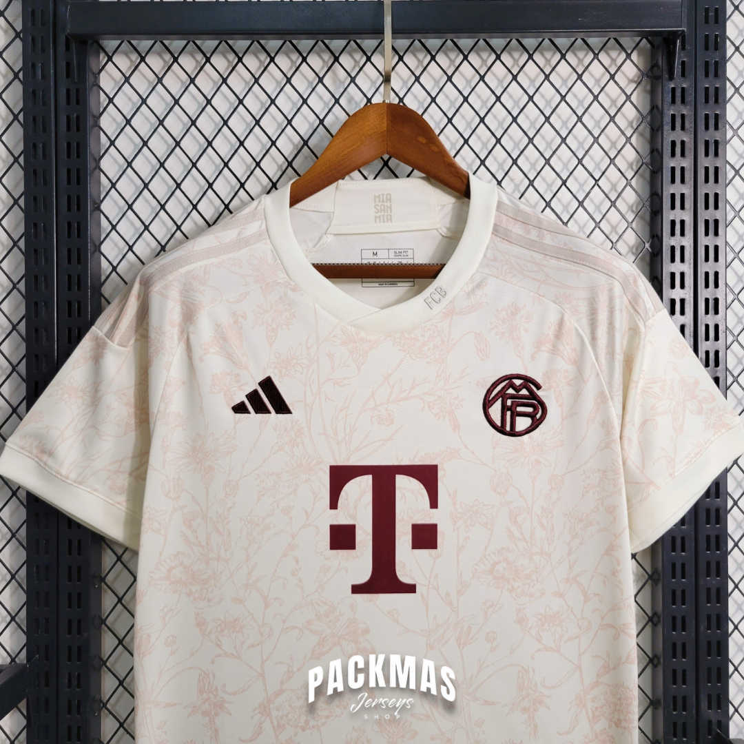 FC Bayern Munich Alternativo Versión Fan | Temporada 23-24