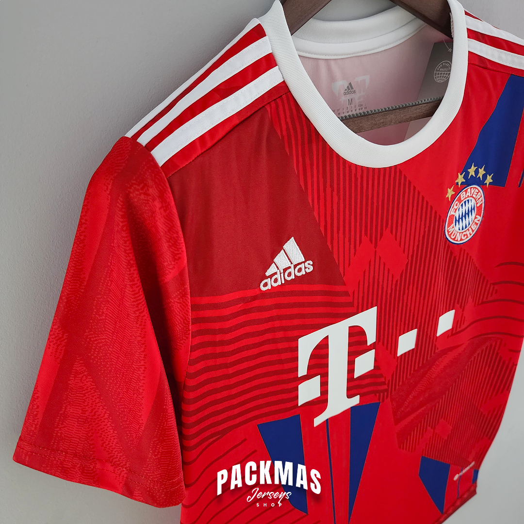 FC Bayern Munich 10th Champions Versión Fan | Temporada 23-24