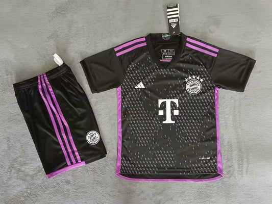 FC Bayern Munich Visitante Versión Niño | Temporada 23-24