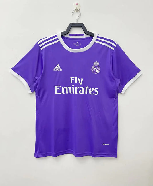 Real Madrid Visitante Versión Retro Manga Corta | Temporada 16-17