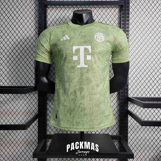 FC Bayern Munich OktoberFest Versión Authentic | Temporada 23-24