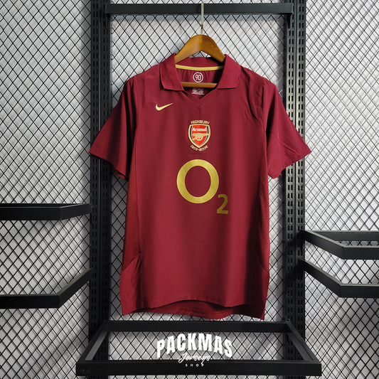 Arsenal Local Versión Retro | Temporada 05-06
