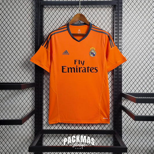 Real Madrid Alternativa Versión Retro | Temporada 13-14