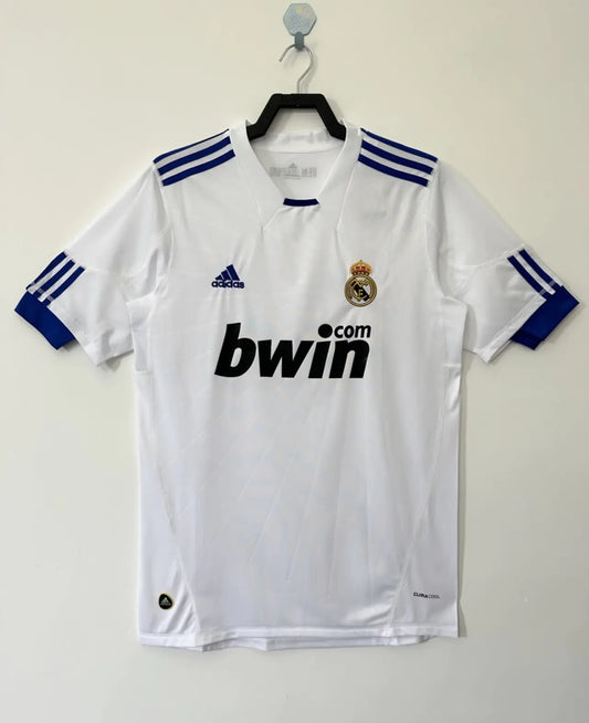 Real Madrid Local Versión Retro Manga Corta | Temporada 10-11
