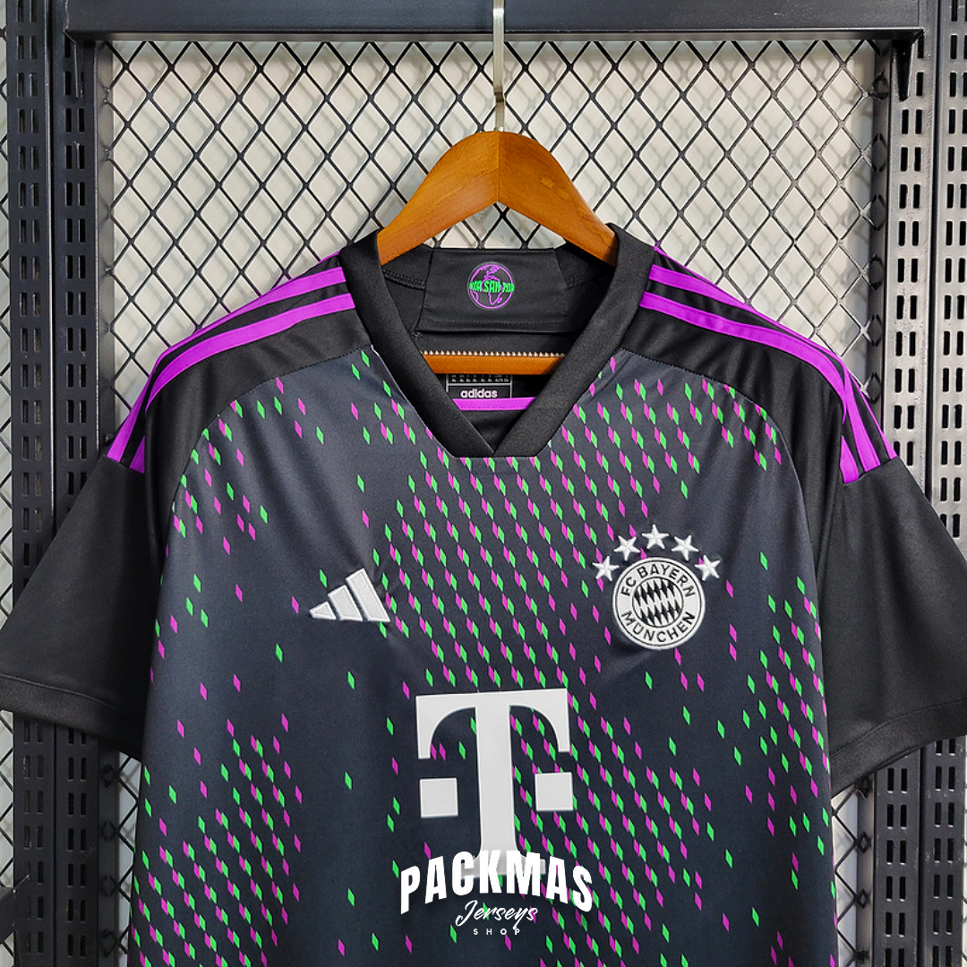 FC Bayern Munich Visitante Versión Fan | Temporada 23-24