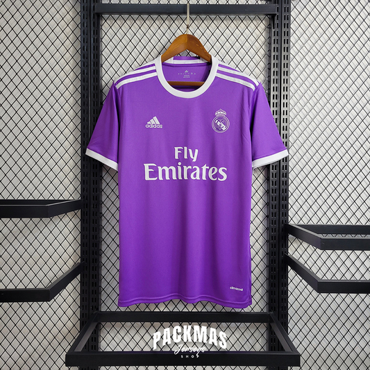 Real Madrid Visitante Versión Retro | Temporada 16-17