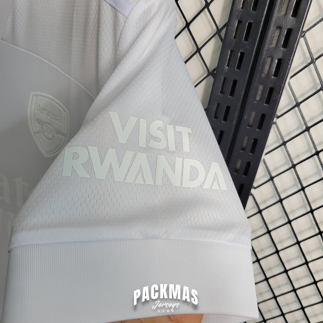 Arsenal Edición Especial "All White" Versión Fan | Temporada 23-24