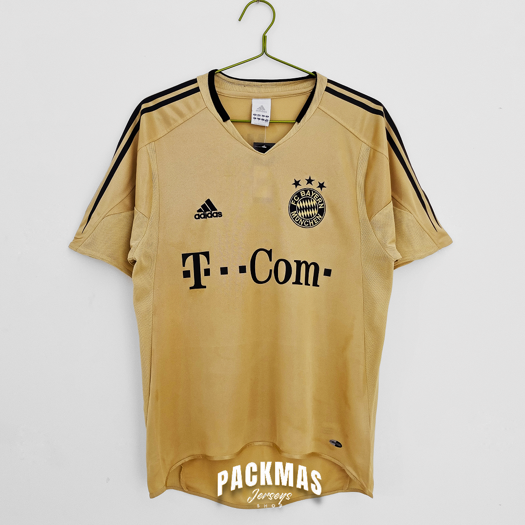 FC Bayern Munich Visitante Versión Retro | Temporada 04-05
