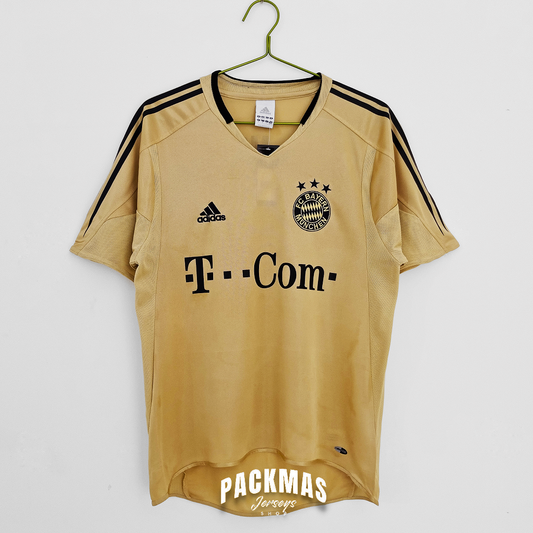 FC Bayern Munich Visitante Versión Retro | Temporada 04-05