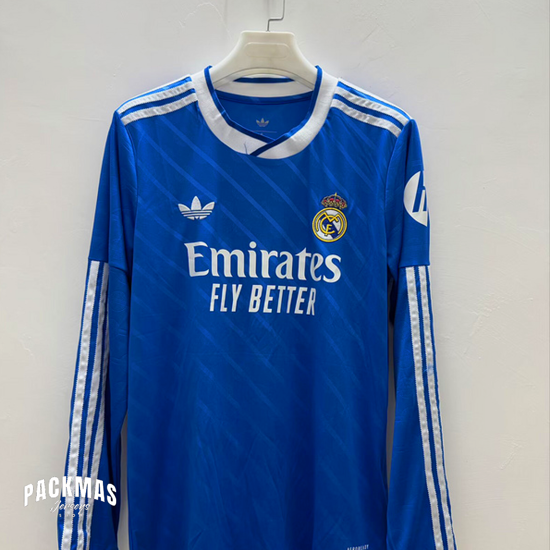 Real Madrid Alternativa Versión Fan Manga Larga | Temporada 25-26
